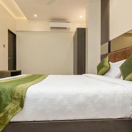 Hotel Oyster Suite Andheri West Bombaj Exteriér fotografie