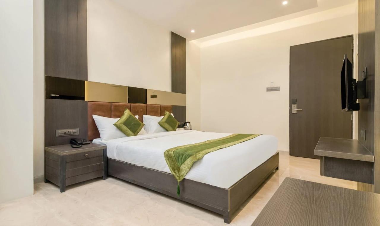 Hotel Oyster Suite Andheri West Bombaj Exteriér fotografie