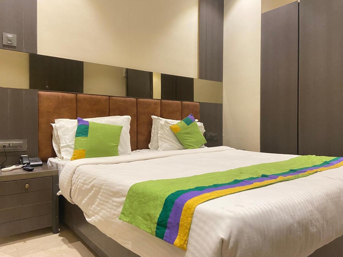 Hotel Oyster Suite Andheri West Bombaj Exteriér fotografie