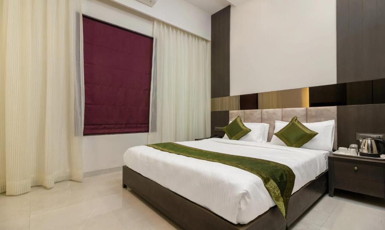 Hotel Oyster Suite Andheri West Bombaj Exteriér fotografie