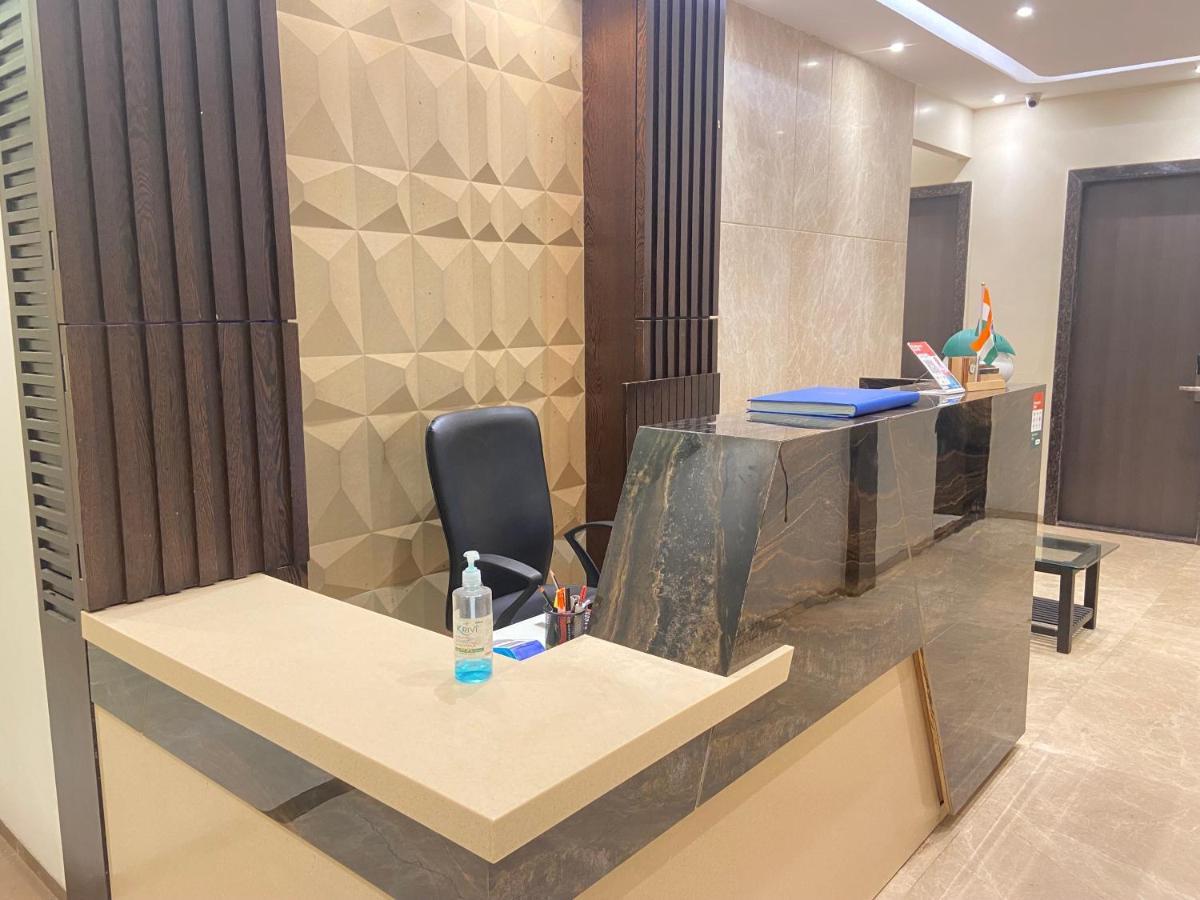 Hotel Oyster Suite Andheri West Bombaj Exteriér fotografie
